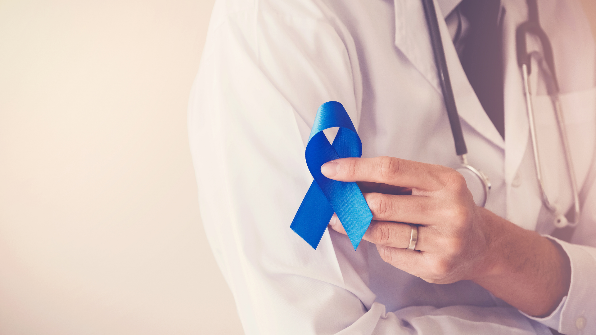 Março Azul-Marinho: mês de prevenção do câncer colorretal