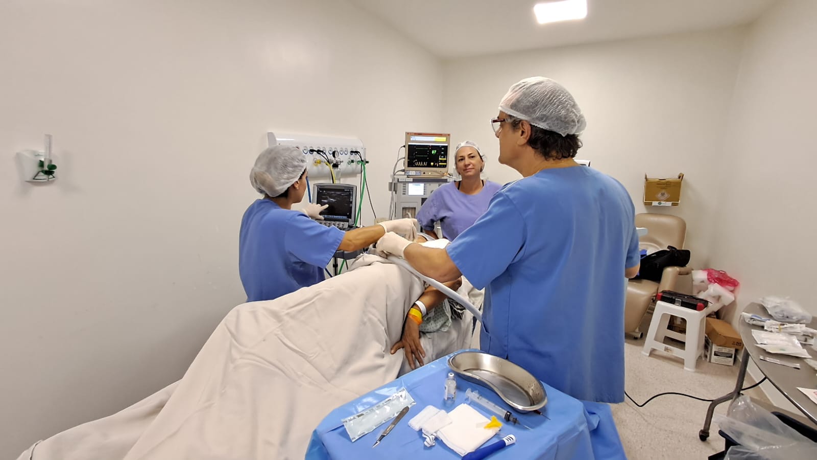 Hospital Universitário São Francisco realiza procedimento de crioablação em estudo clínico sobre câncer de mama